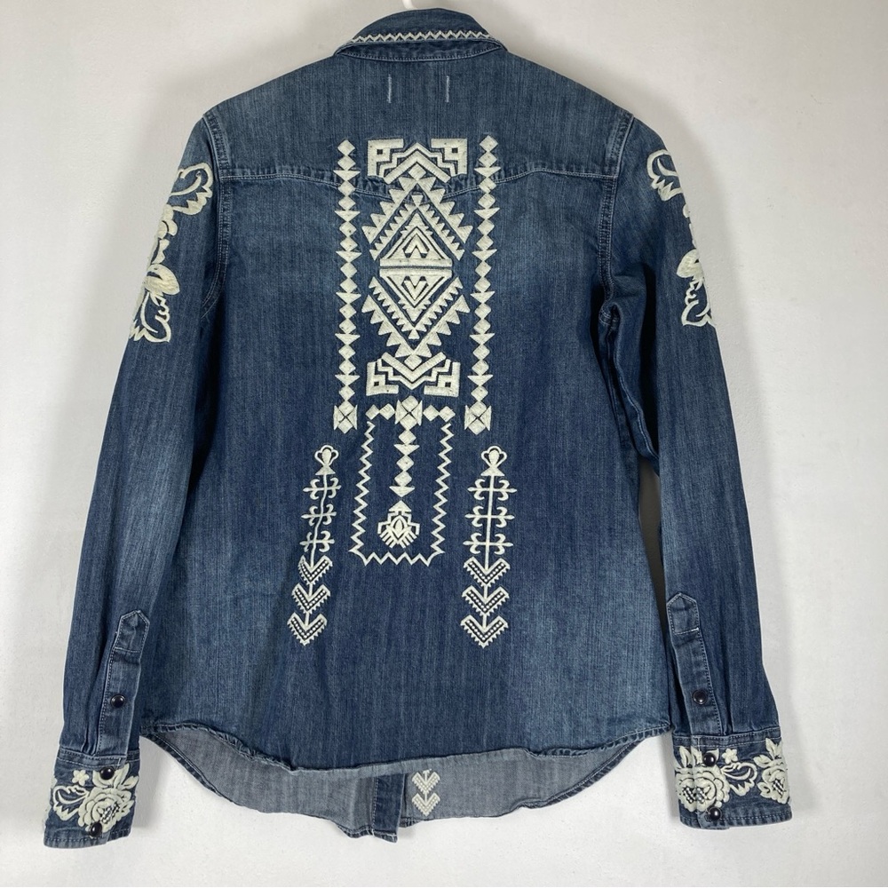 Driftwood Lana Shirt Floral Embroidered Chambray Boho Size S Blue Cotton - Picture 2 of 15